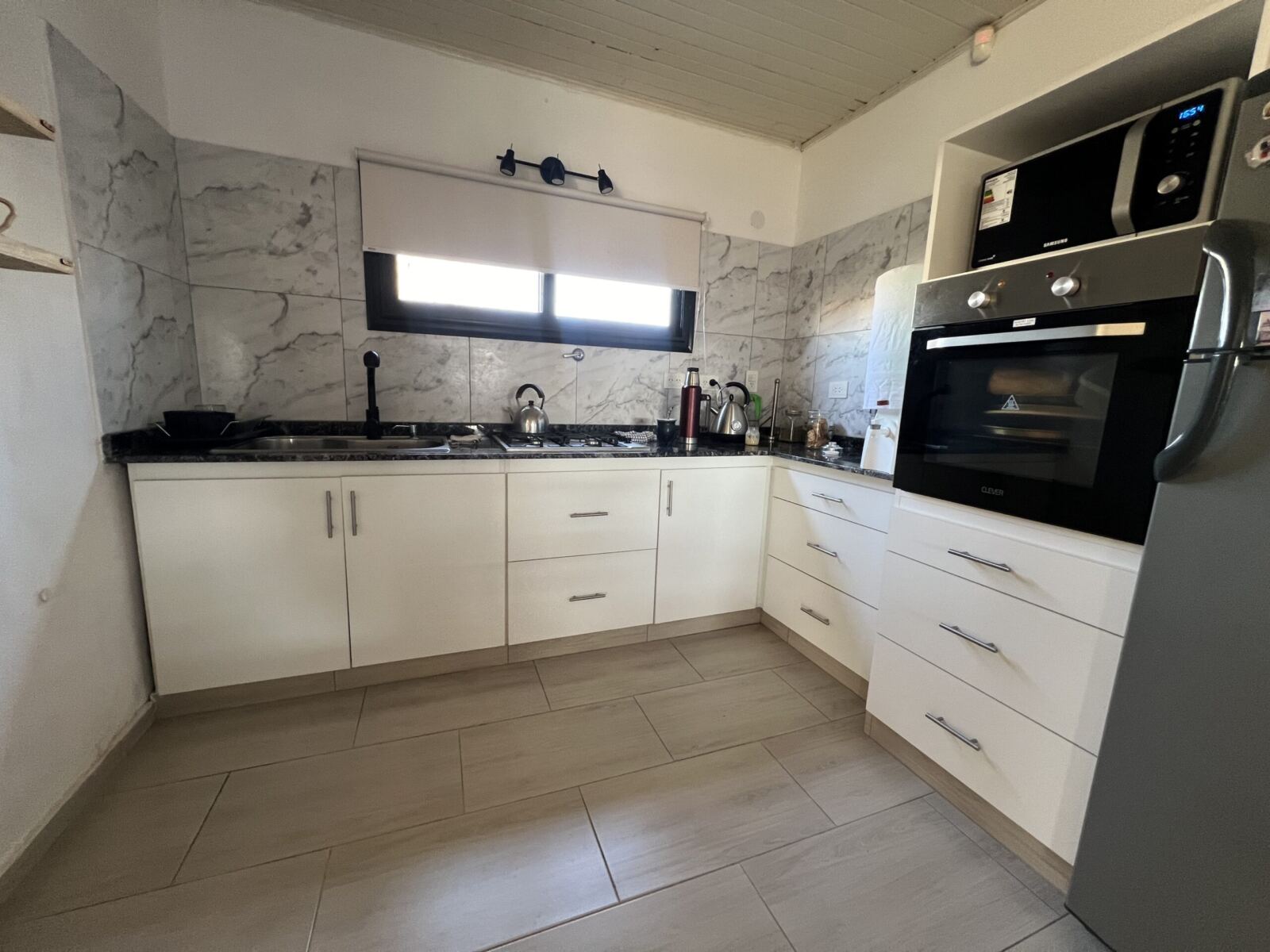 Se Vende Vivienda en M. Moreno y 9 de Julio, foto 12